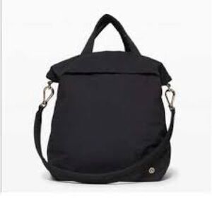 Lululemon On My Level Large 30L Bag - Gym Tote - Black